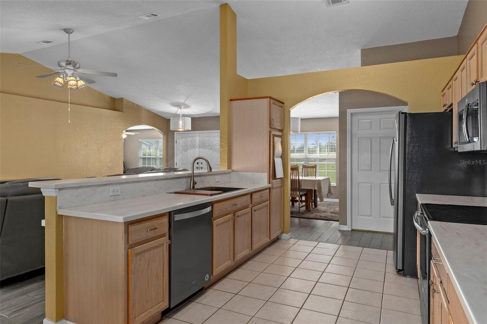 SEVEN HILLS GOLFERS CLUB ESTATE - Residential