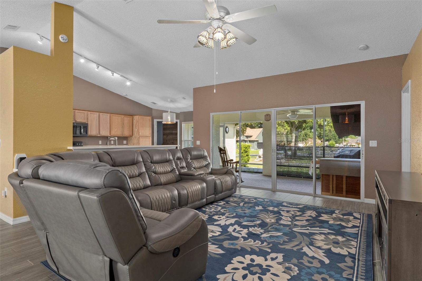 SEVEN HILLS GOLFERS CLUB ESTATE - Residential