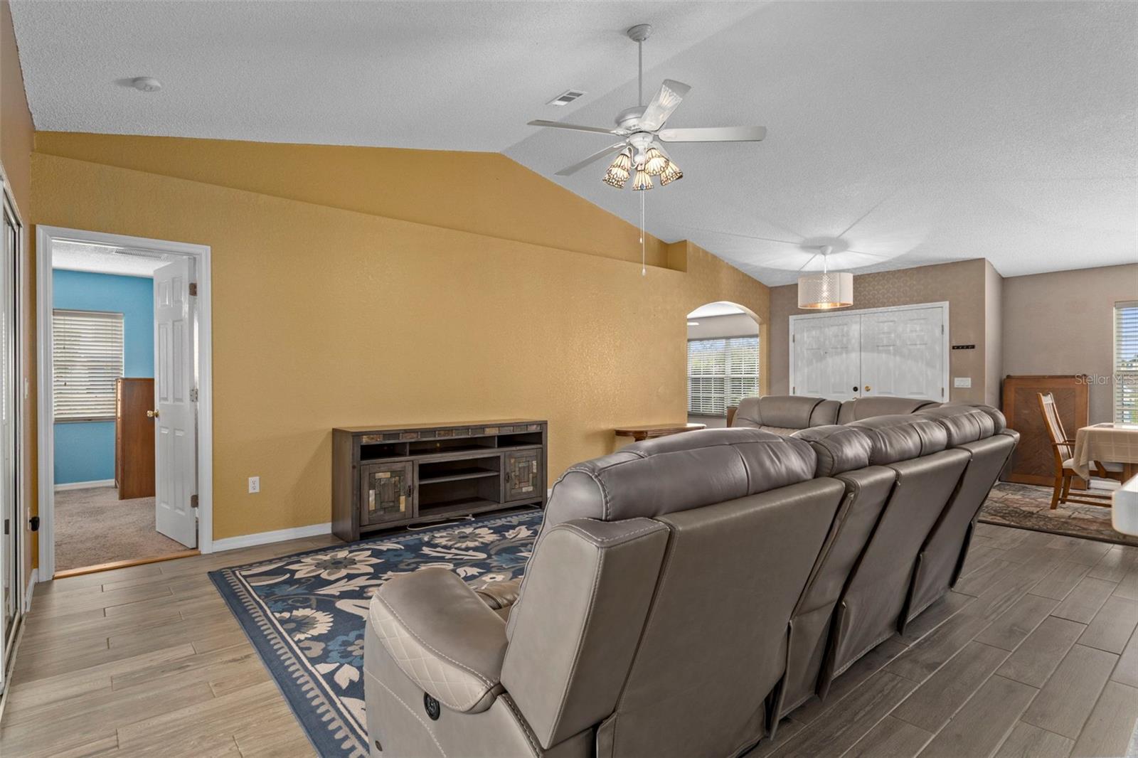SEVEN HILLS GOLFERS CLUB ESTATE - Residential