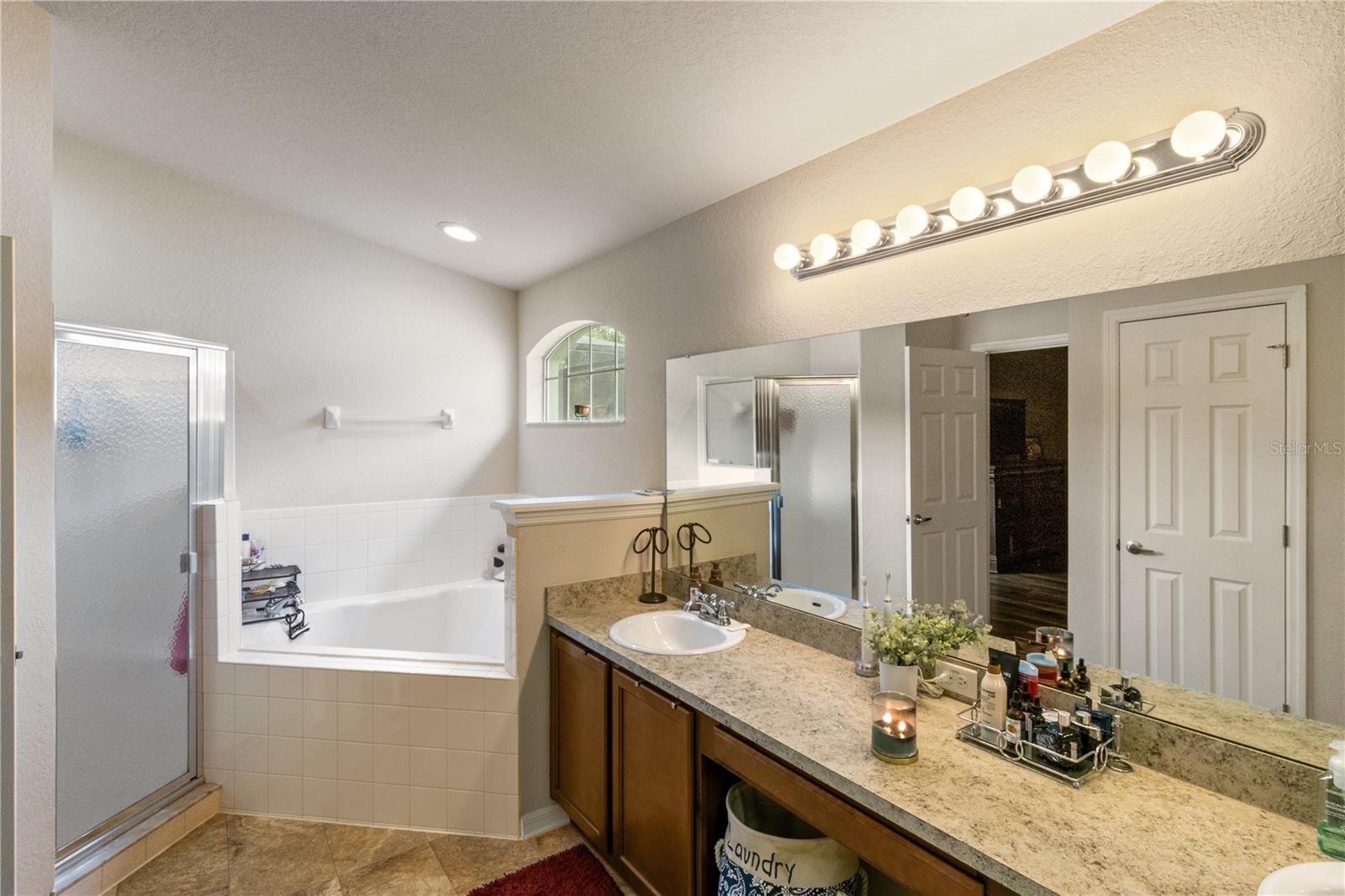 RESERVE AT FAIRWAY OAKS - Residential