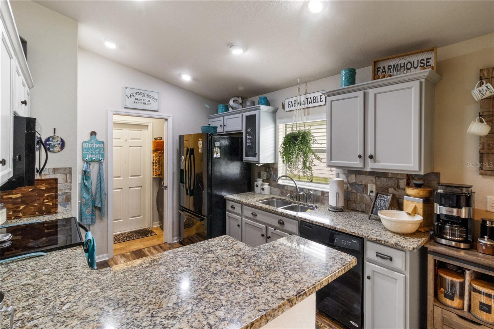 RESERVE AT FAIRWAY OAKS - Residential