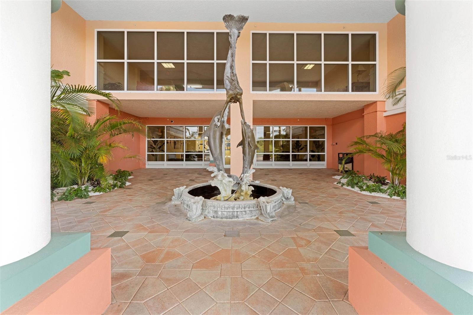SEAVIEW PLACE - Residential