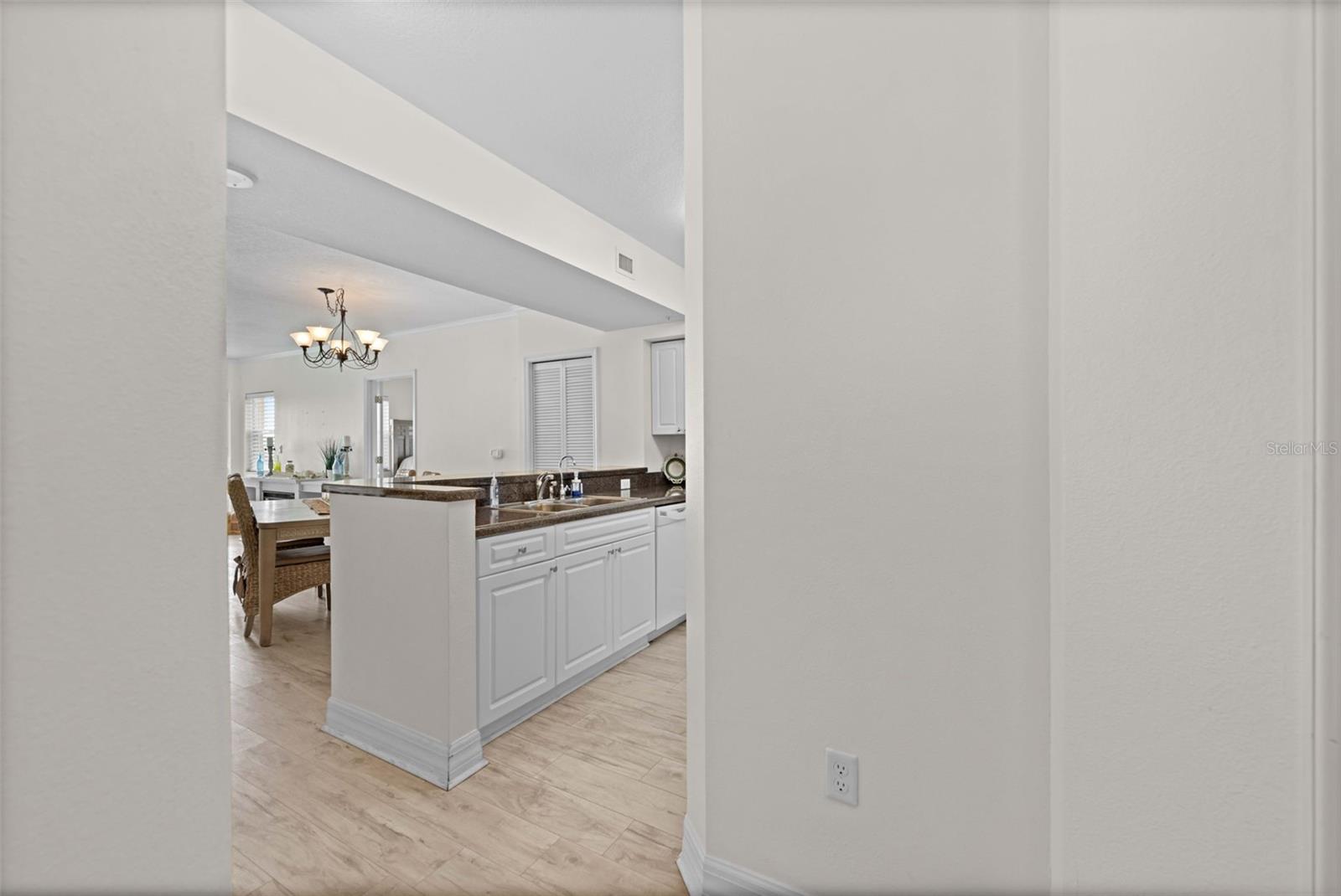 SEAVIEW PLACE - Residential