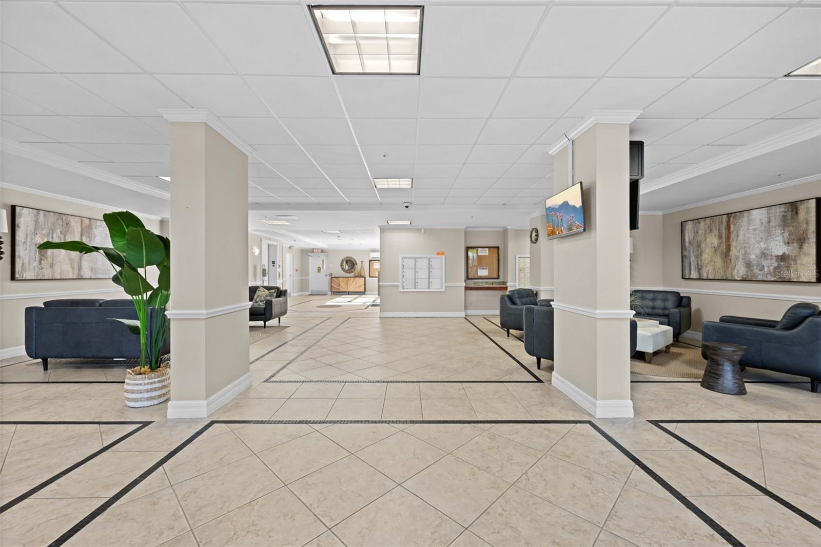 SEAVIEW PLACE - Residential