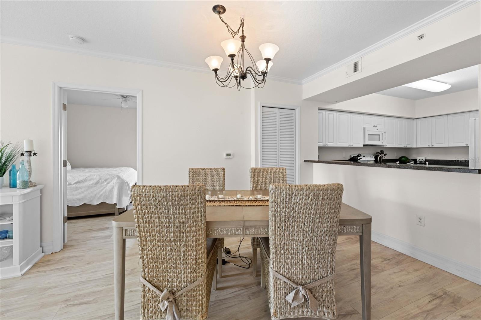 SEAVIEW PLACE - Residential