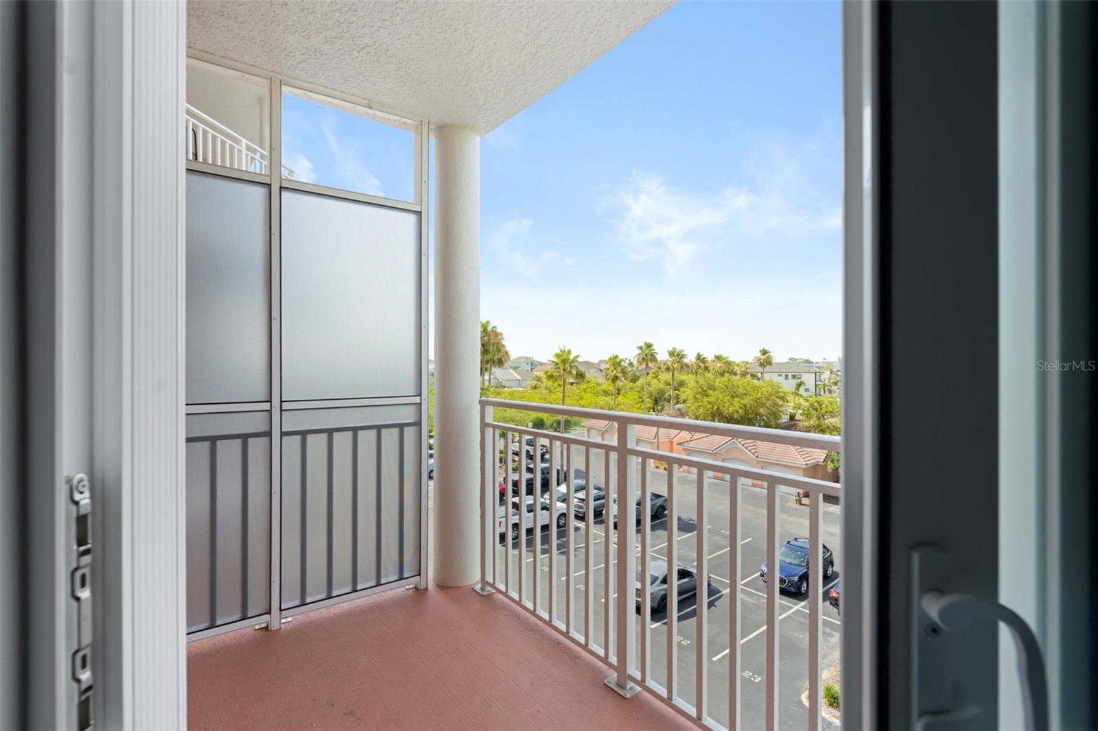 SEAVIEW PLACE - Residential