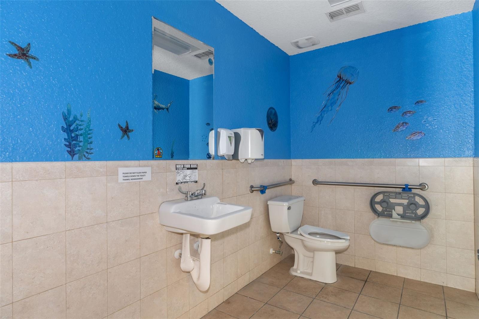 TIDEWATER COMM CENTER - Commercial Sale