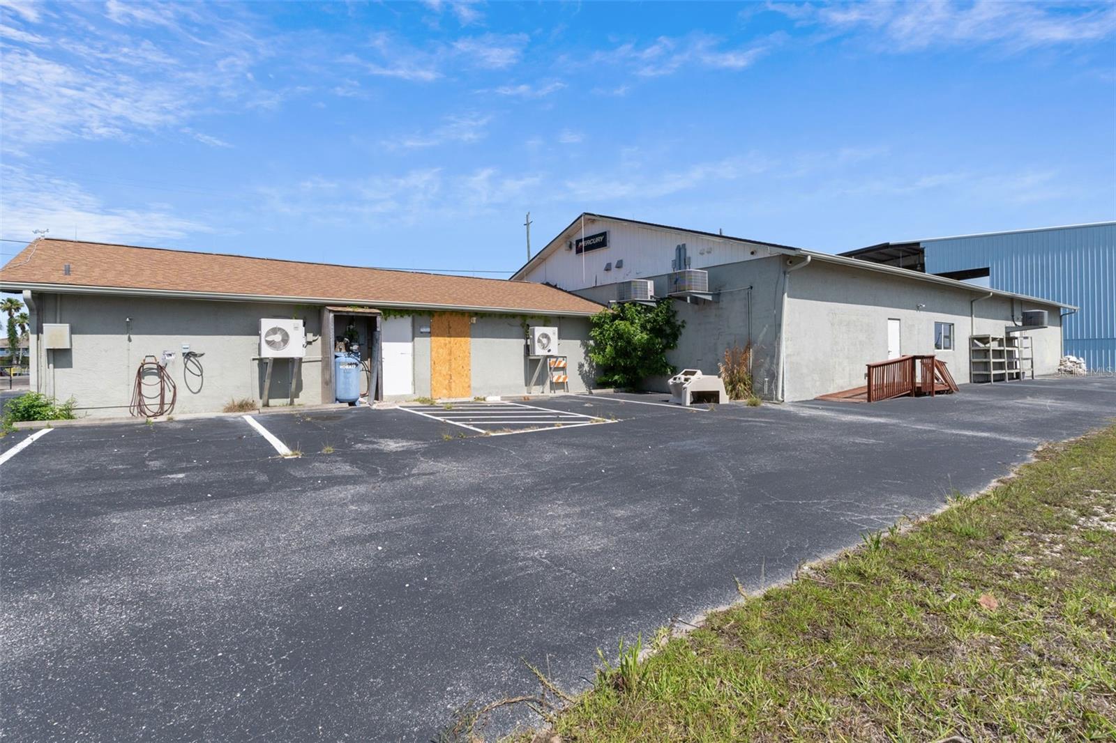 TIDEWATER COMM CENTER - Commercial Sale