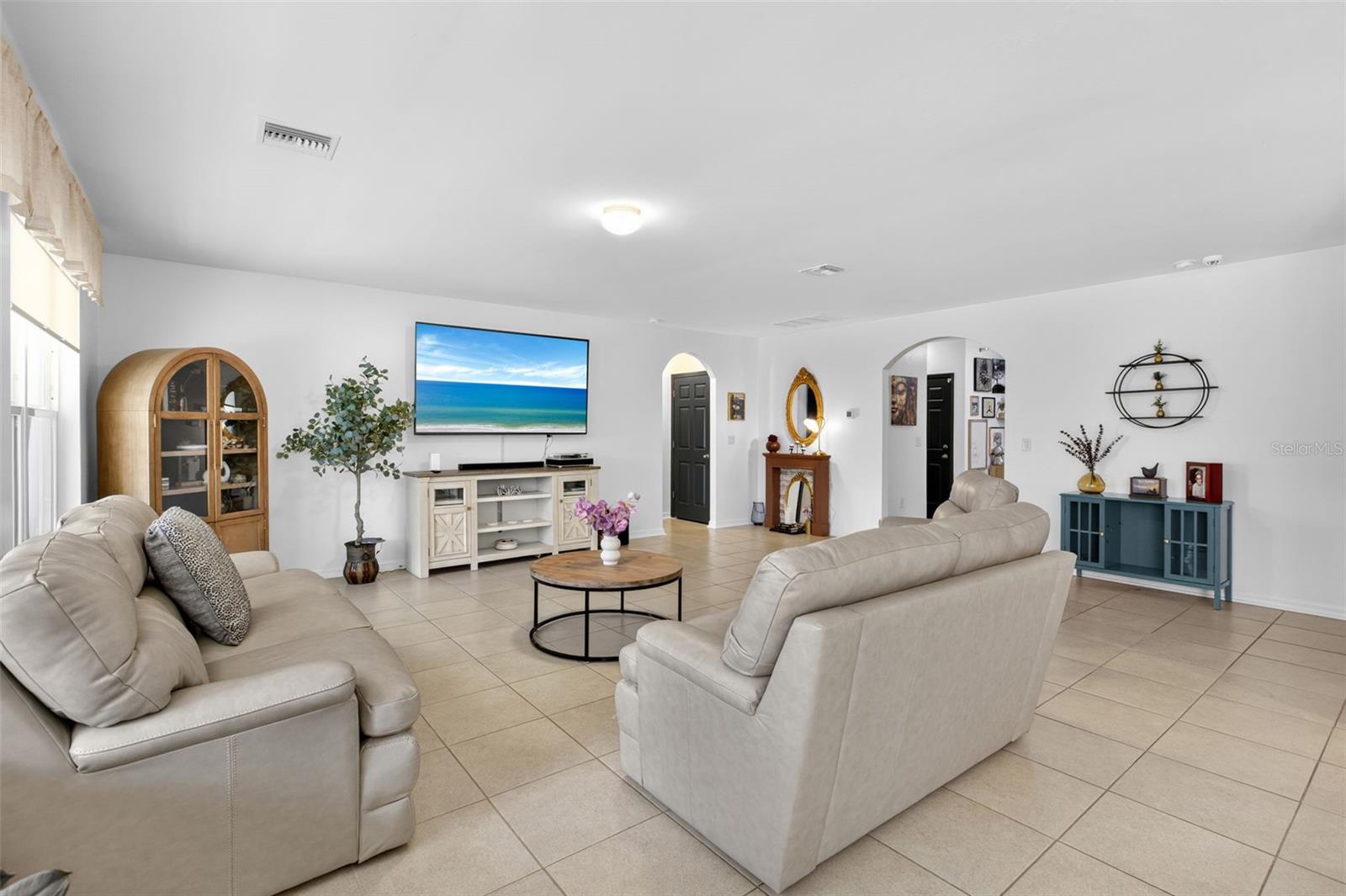 PUNTA GORDA ISLES SEC 20 - Residential