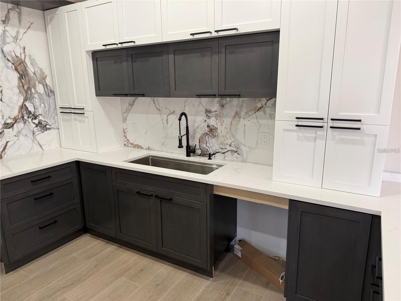ROTONDA SANDS - Residential