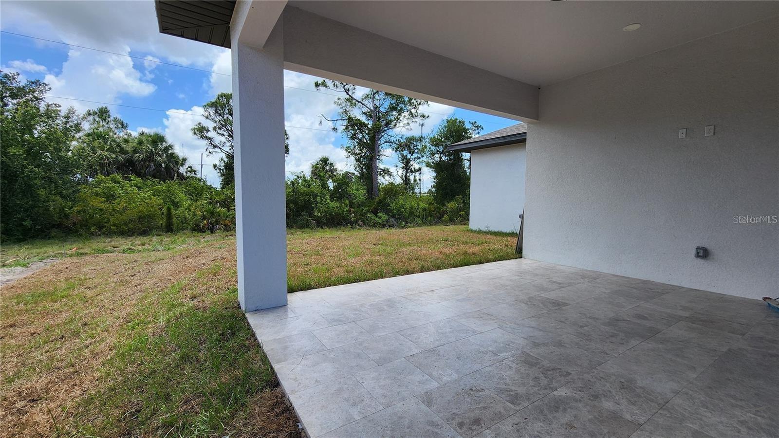 ROTONDA SANDS - Residential