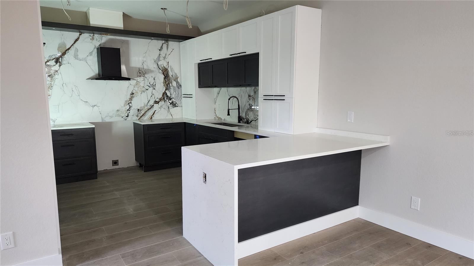 ROTONDA SANDS - Residential