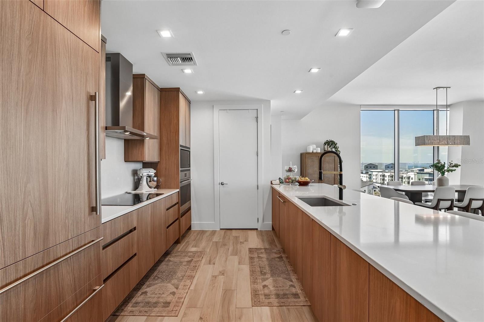 MARINA POINTE EAST A CONDOMINIUM - Residential