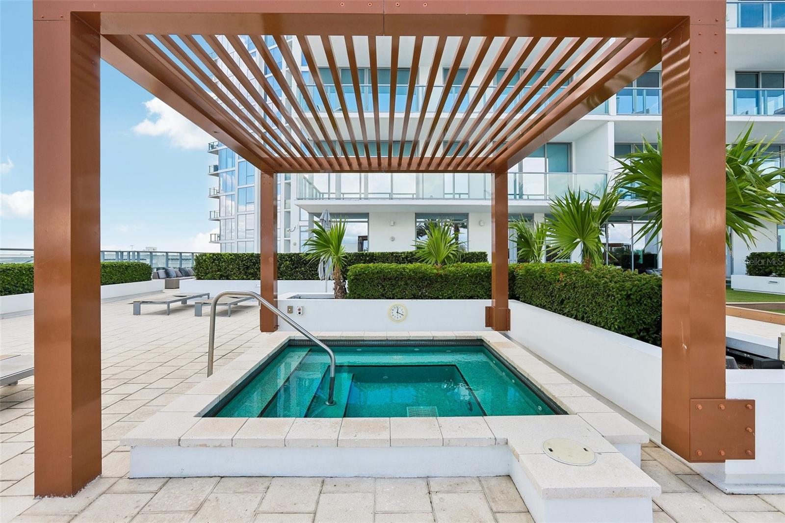MARINA POINTE EAST A CONDOMINIUM - Residential