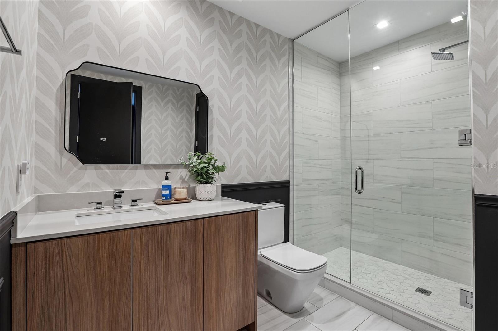 MARINA POINTE EAST A CONDOMINIUM - Residential