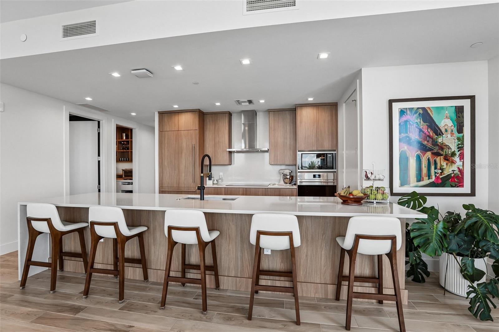 MARINA POINTE EAST A CONDOMINIUM - Residential