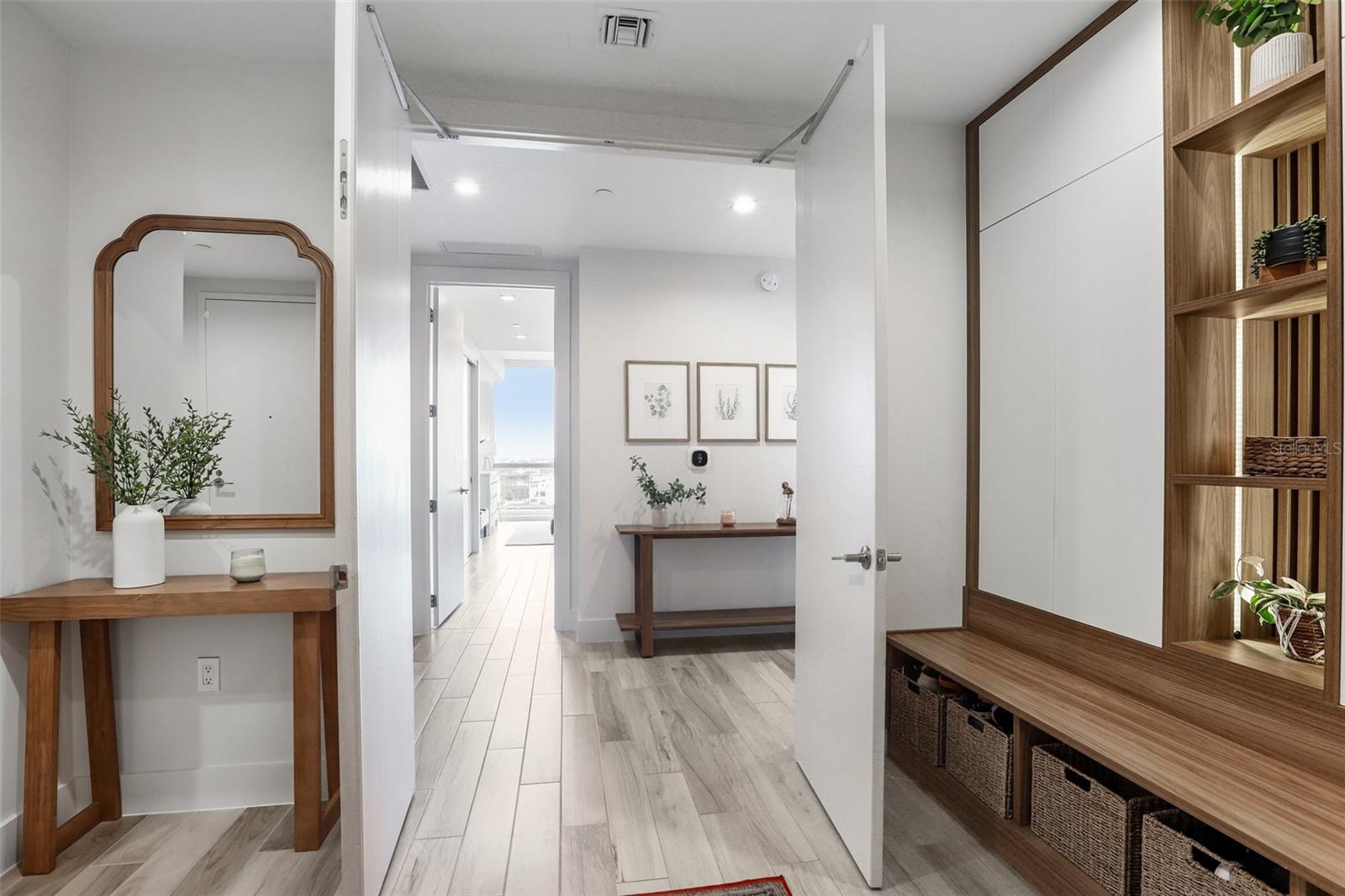 MARINA POINTE EAST A CONDOMINIUM - Residential
