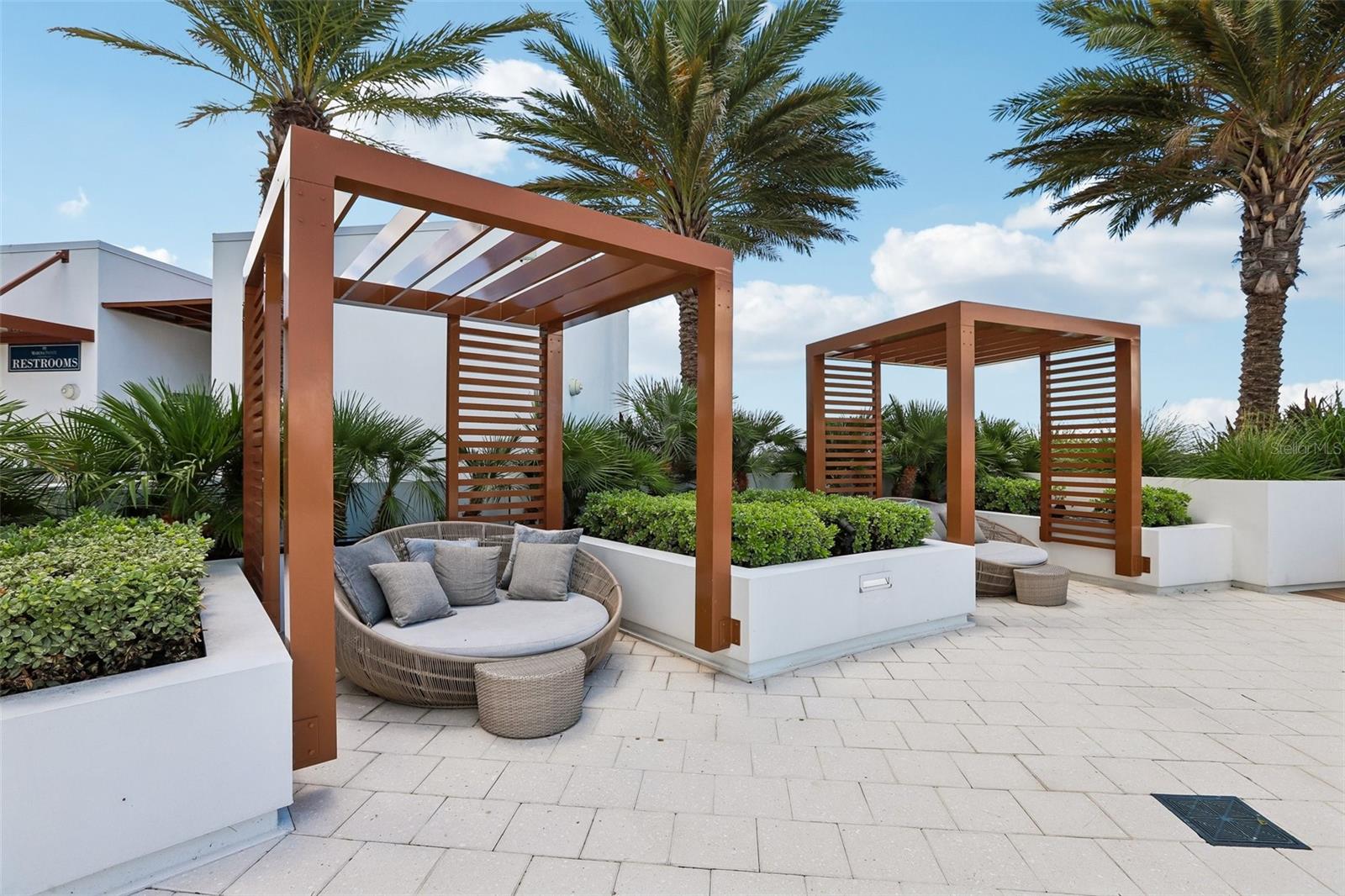 MARINA POINTE EAST A CONDOMINIUM - Residential