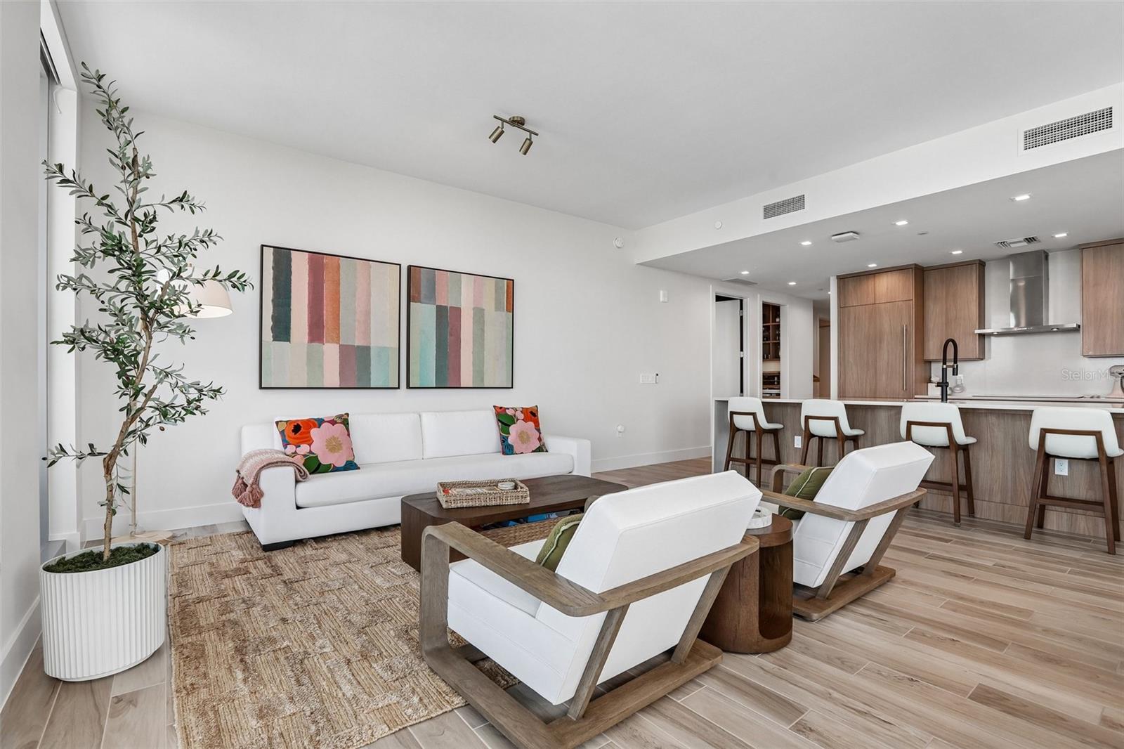 MARINA POINTE EAST A CONDOMINIUM - Residential