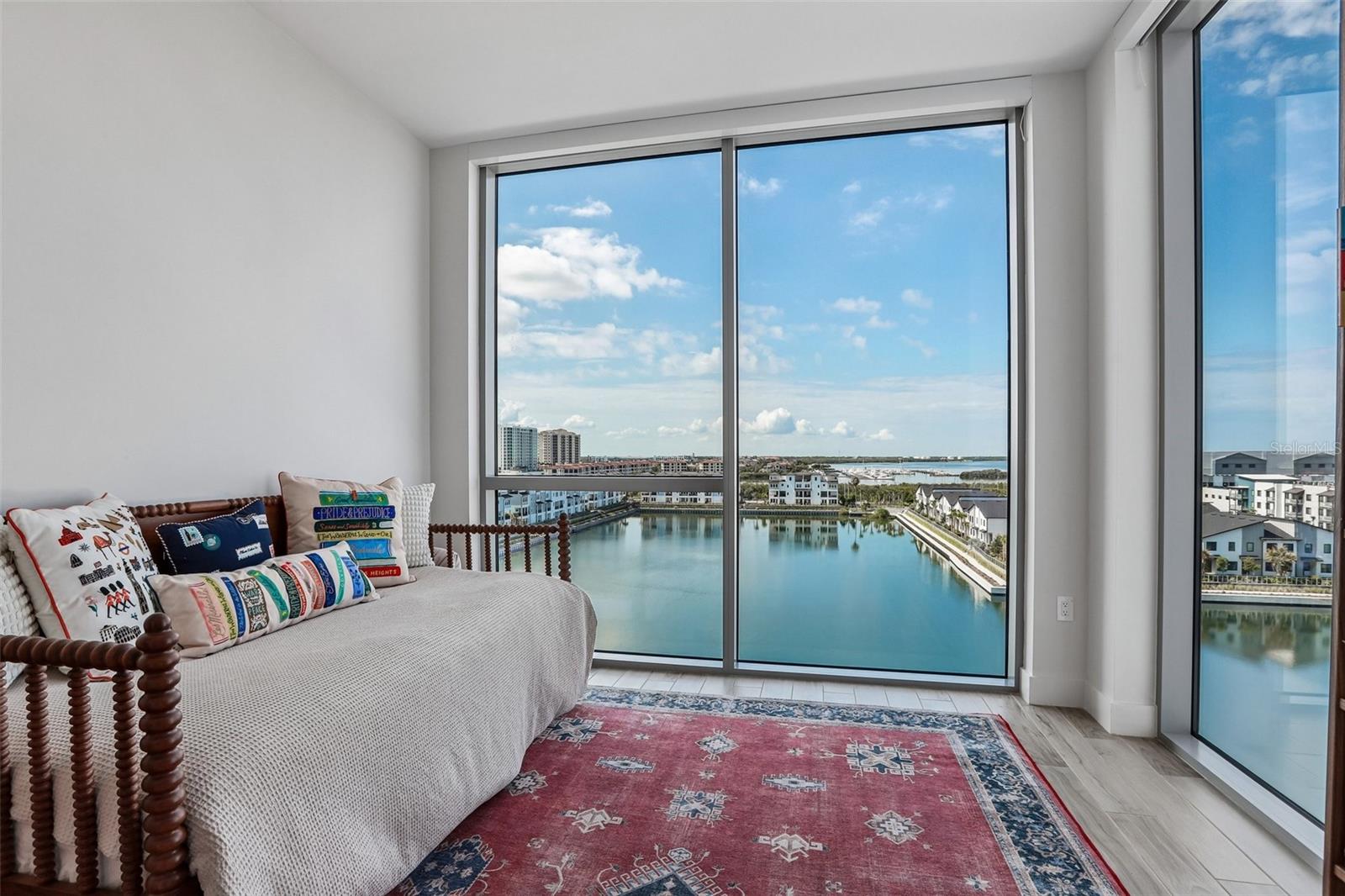 MARINA POINTE EAST A CONDOMINIUM - Residential