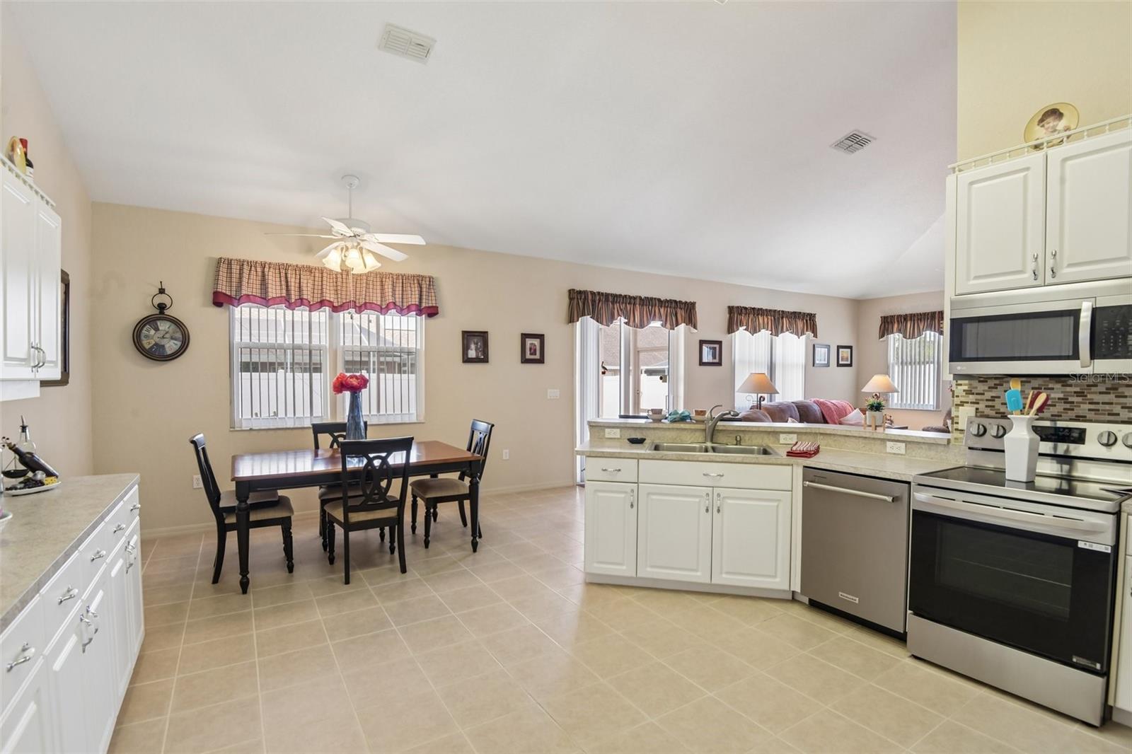 QUAIL MEADOWS PH 1 - Residential