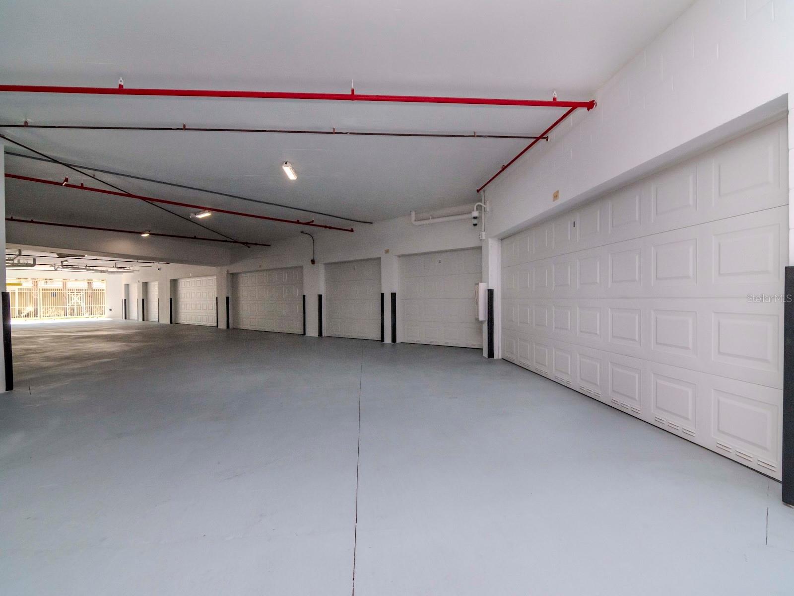 SUNSET POINTE AT COLLANY KEY II CONDO - Residential