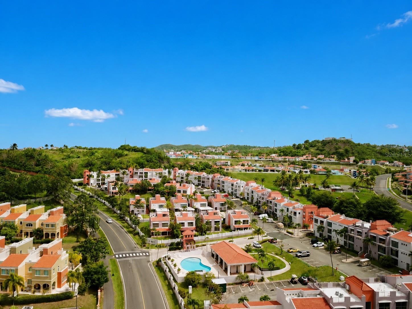 HAIENDA DE PALMAS DEL MAR - Residential