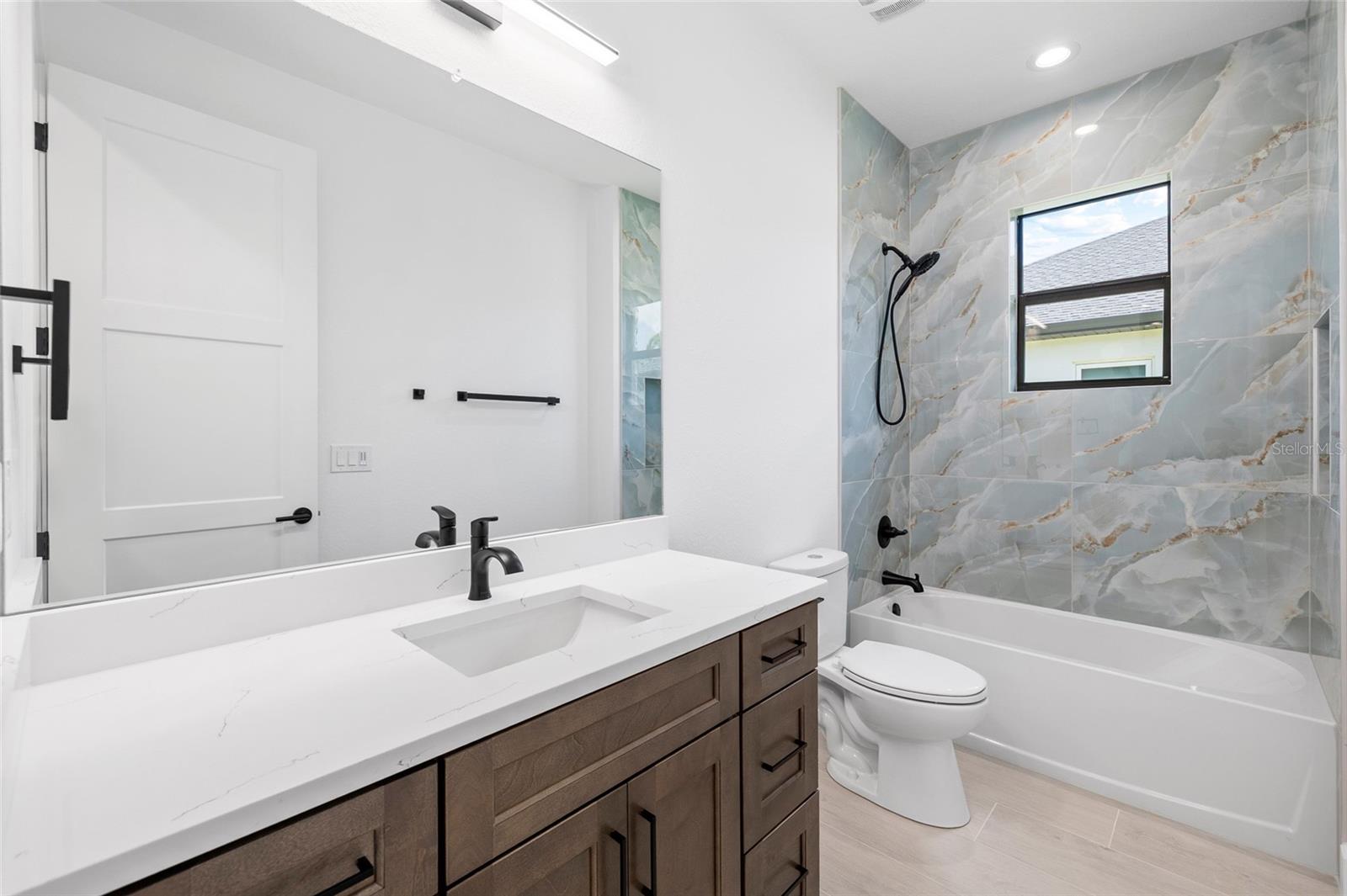 ROTONDA WEST PINE VALLEY - Residential