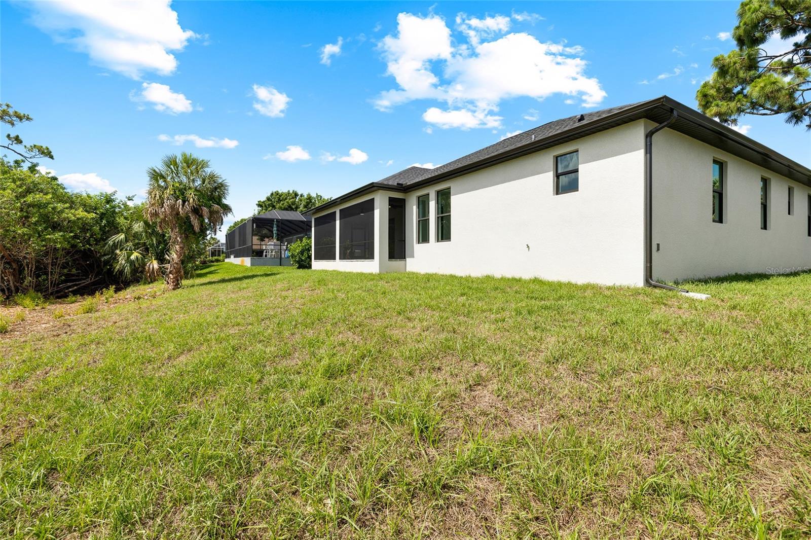 ROTONDA WEST PINE VALLEY - Residential