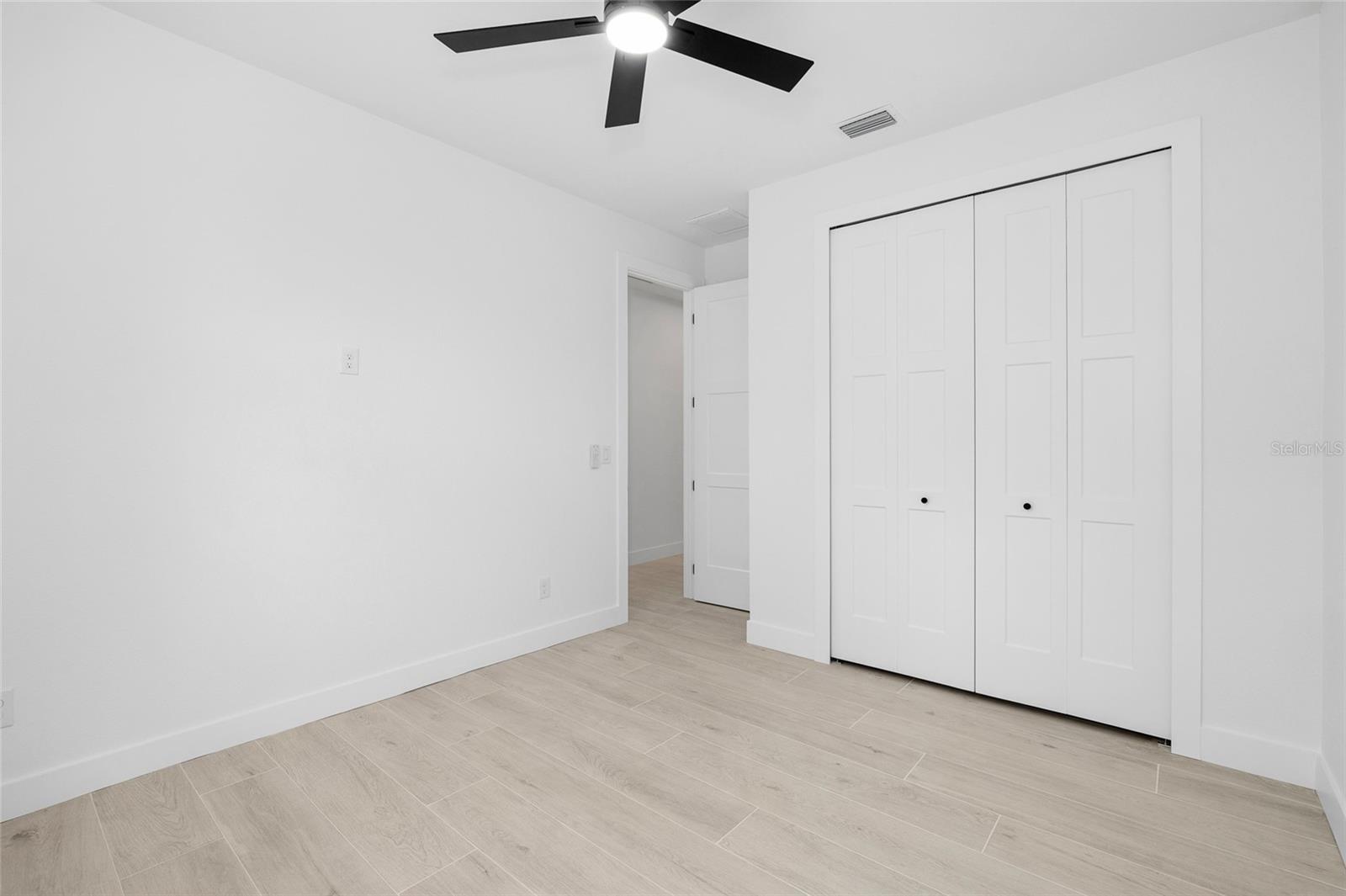 ROTONDA WEST PINE VALLEY - Residential