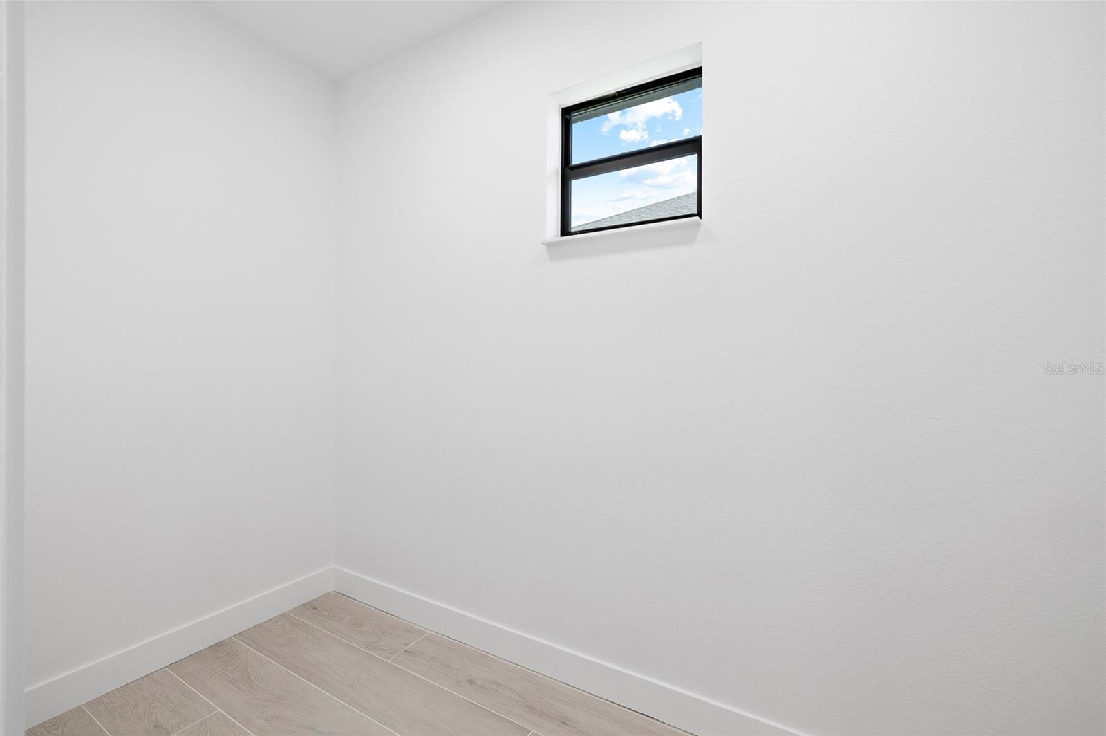 ROTONDA WEST PINE VALLEY - Residential