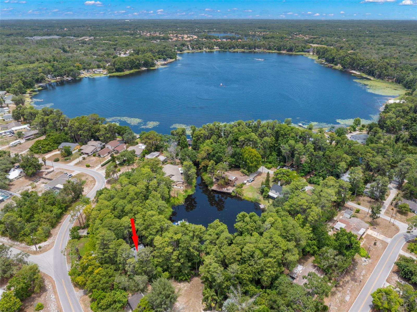 MOON LAKE ESTATES - Residential