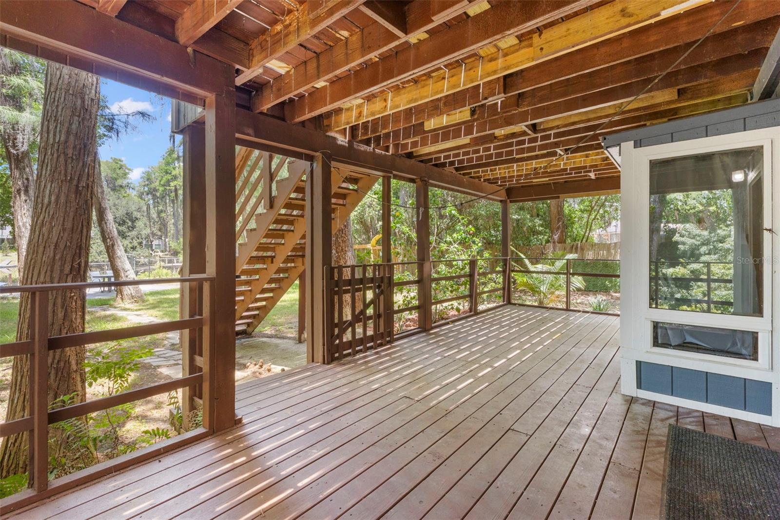 MOON LAKE ESTATES - Residential