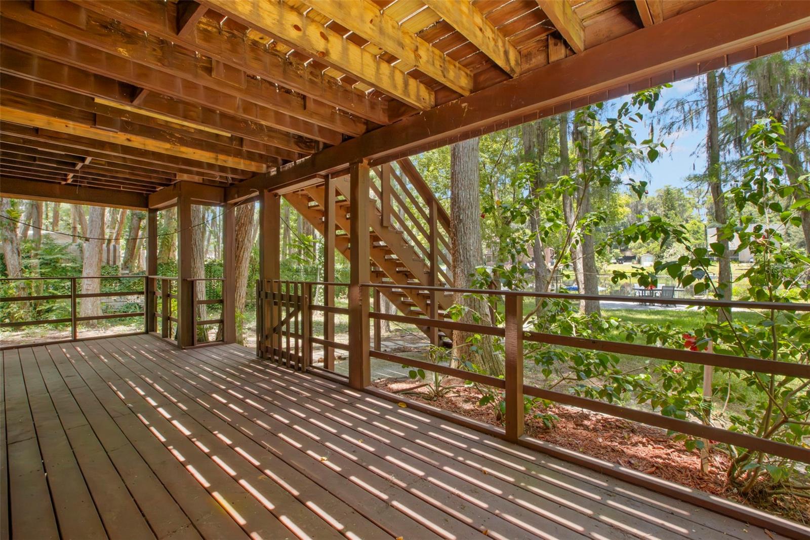 MOON LAKE ESTATES - Residential