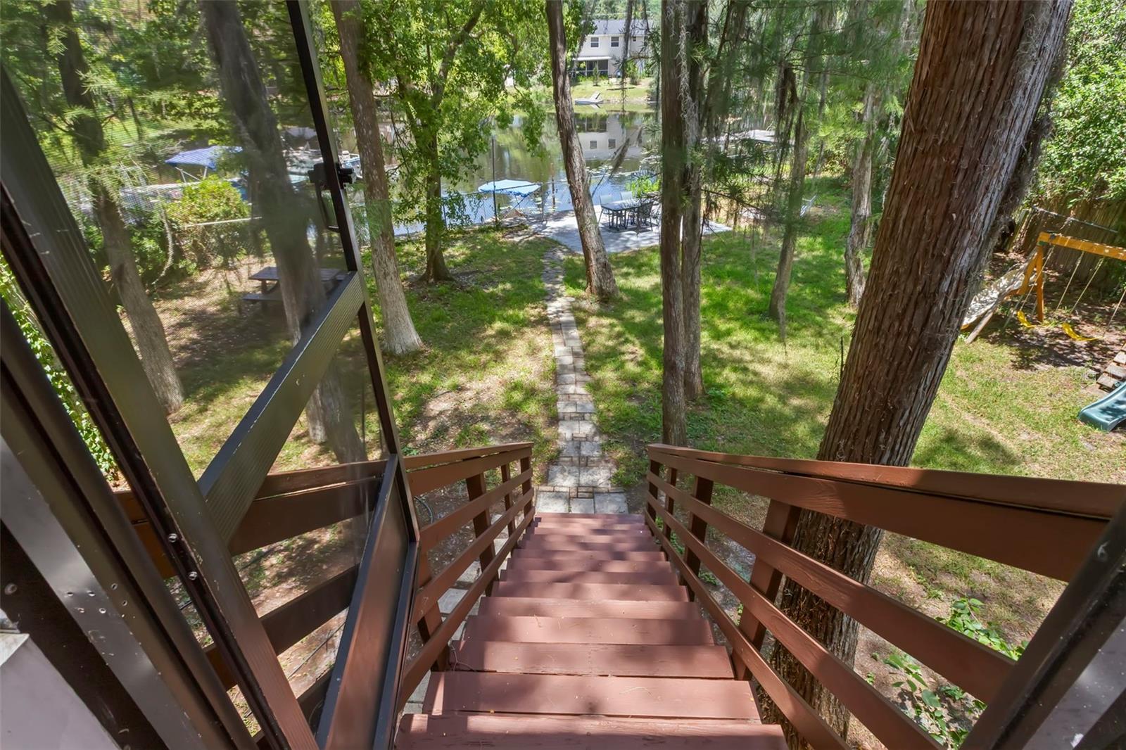 MOON LAKE ESTATES - Residential
