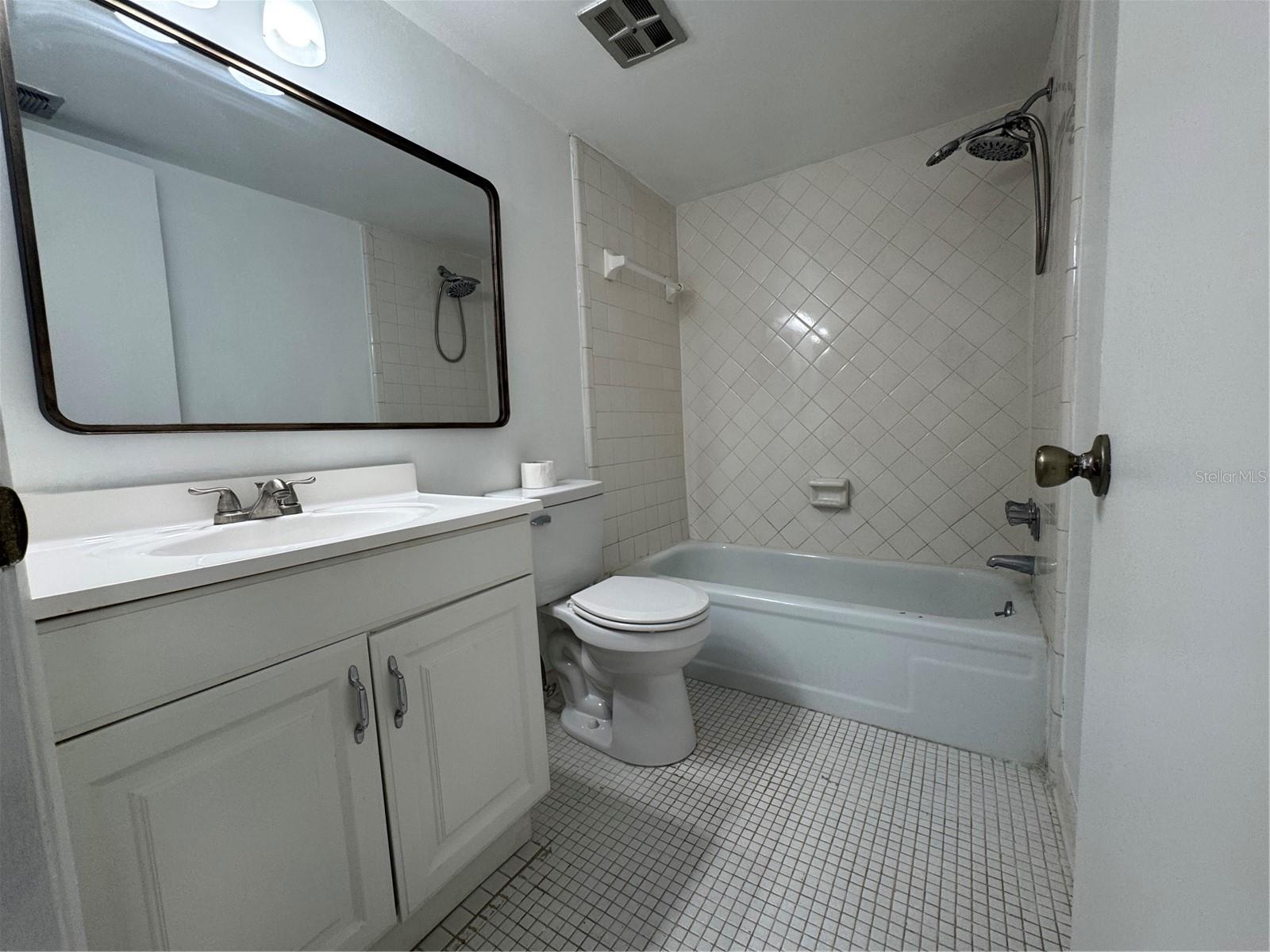 LIBERTY SQUARE CONDO - Residential