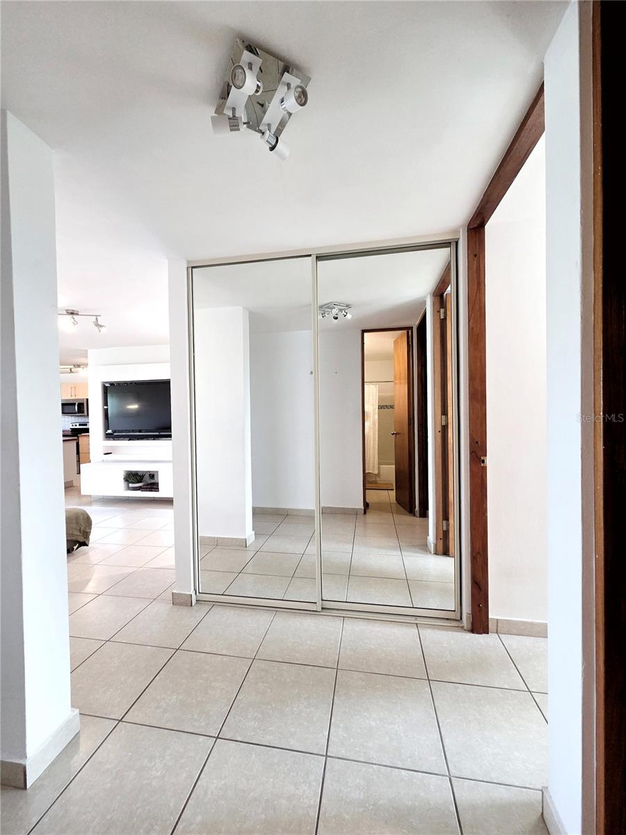EL MARIA - Residential