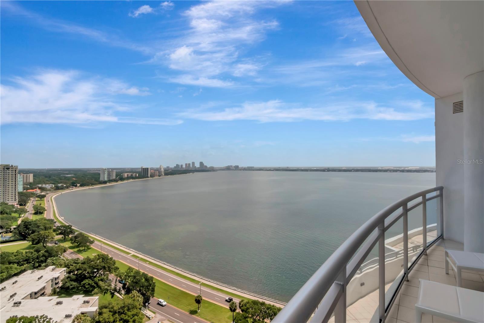 VIRAGE BAYSHORE - Residential