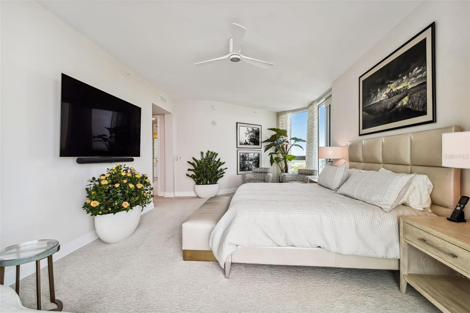 VIRAGE BAYSHORE - Residential