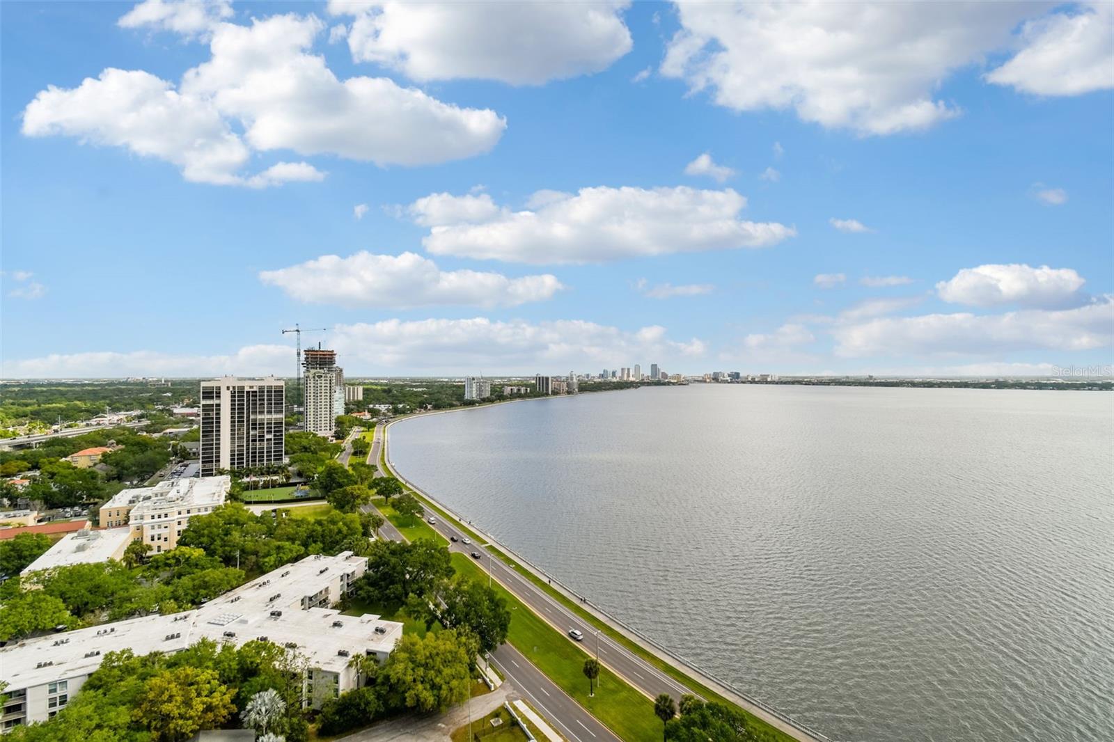 VIRAGE BAYSHORE - Residential
