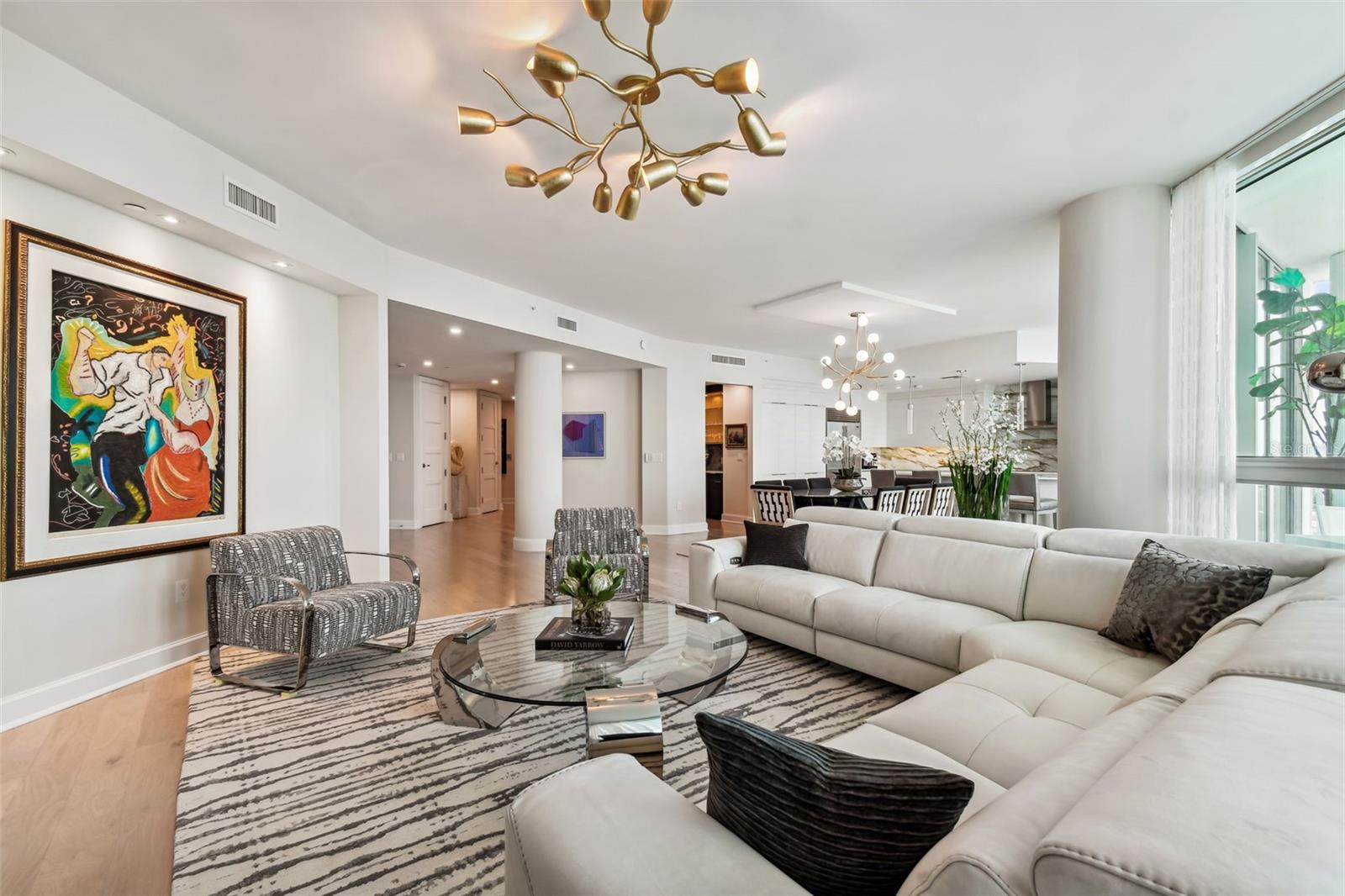 VIRAGE BAYSHORE - Residential