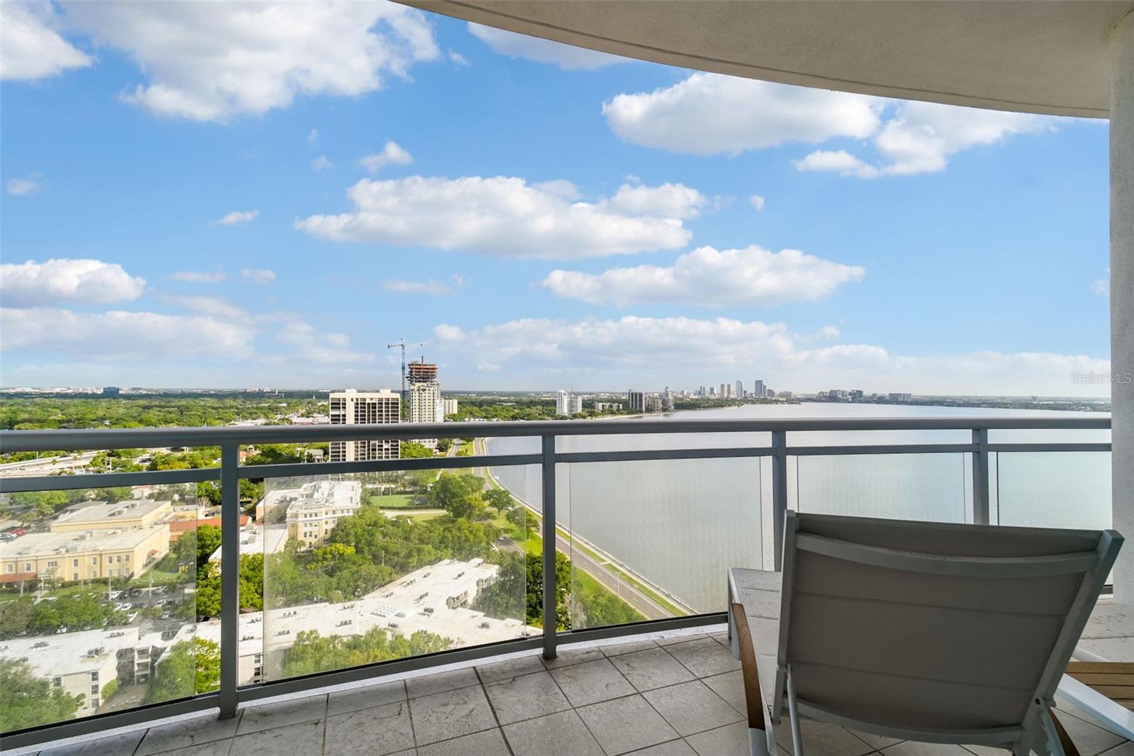 VIRAGE BAYSHORE - Residential