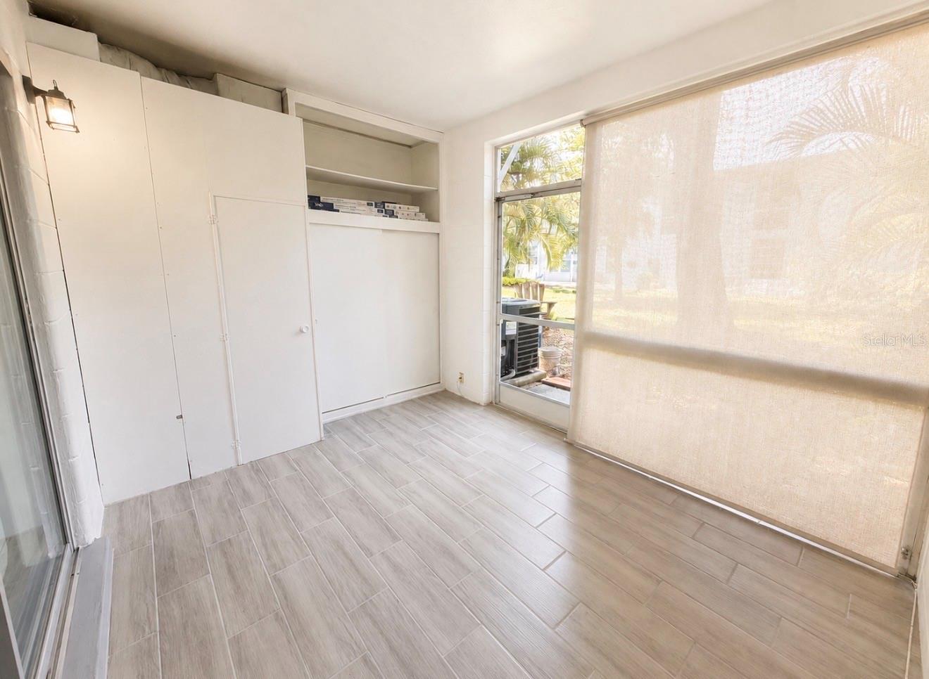 CLEARVIEW OAKS PARADISE - Residential
