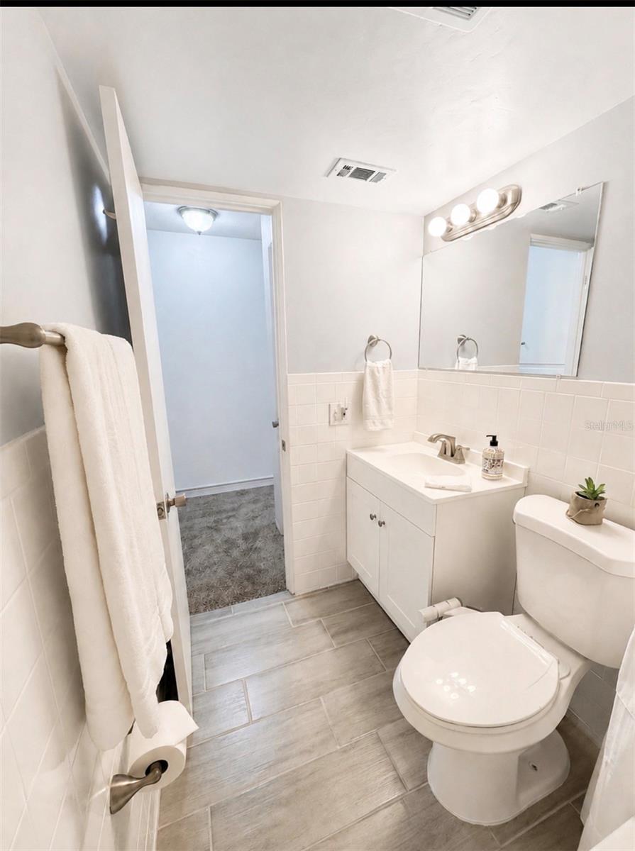CLEARVIEW OAKS PARADISE - Residential