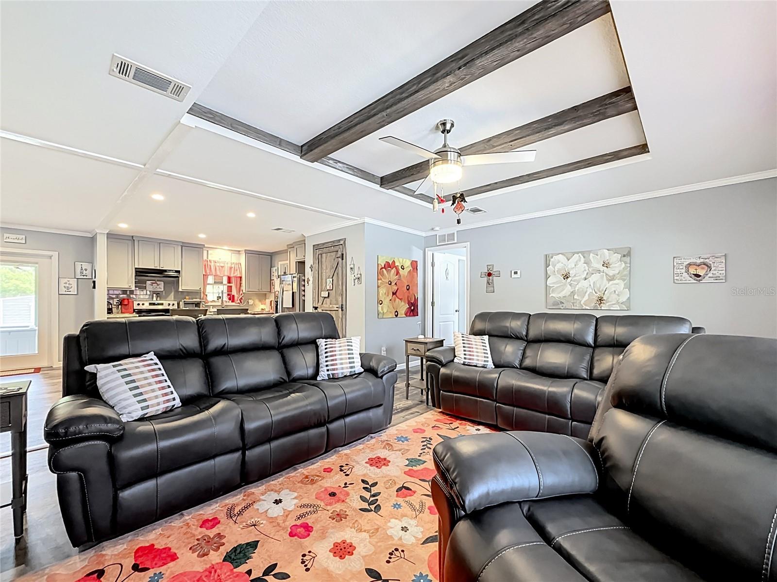MIRAMAR HEIGHTS - Residential
