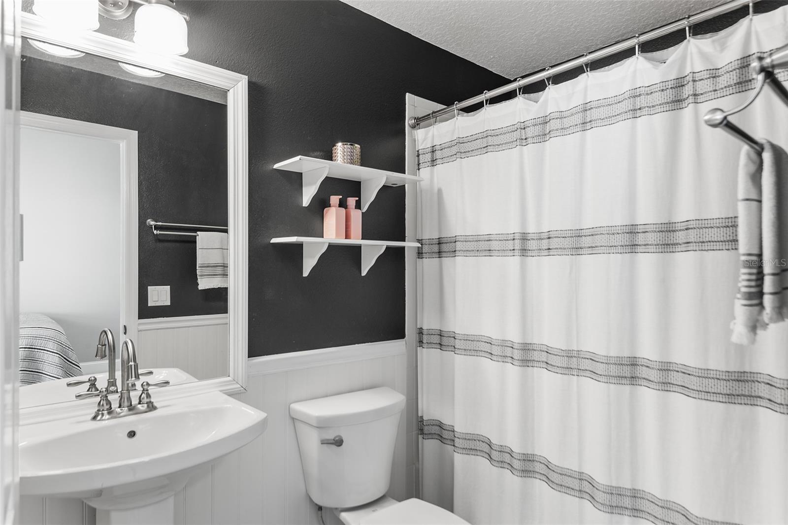 LAKES AT NORTHWOOD PH 03B - Residential
