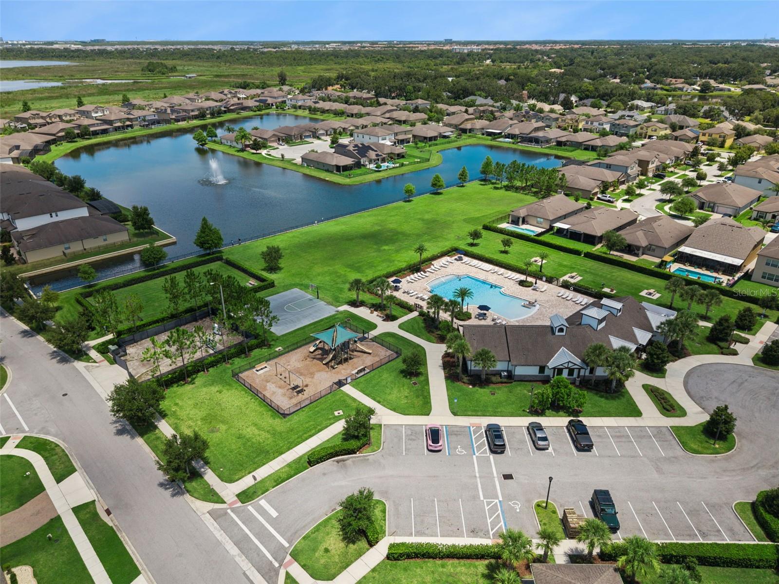 LAKESHORE AT NARCOOSSEE PH 1 - Residential