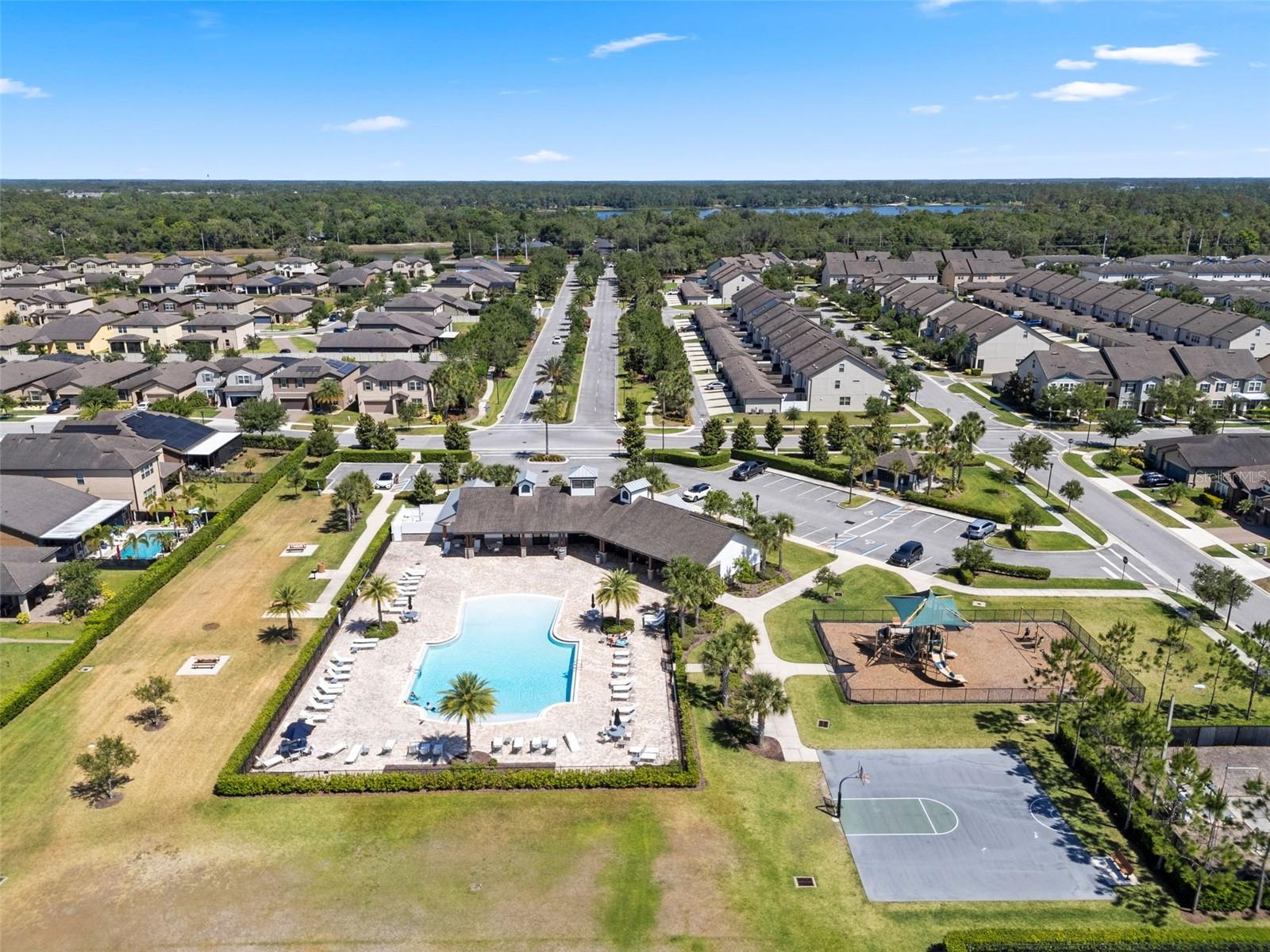 LAKESHORE AT NARCOOSSEE PH 1 - Residential