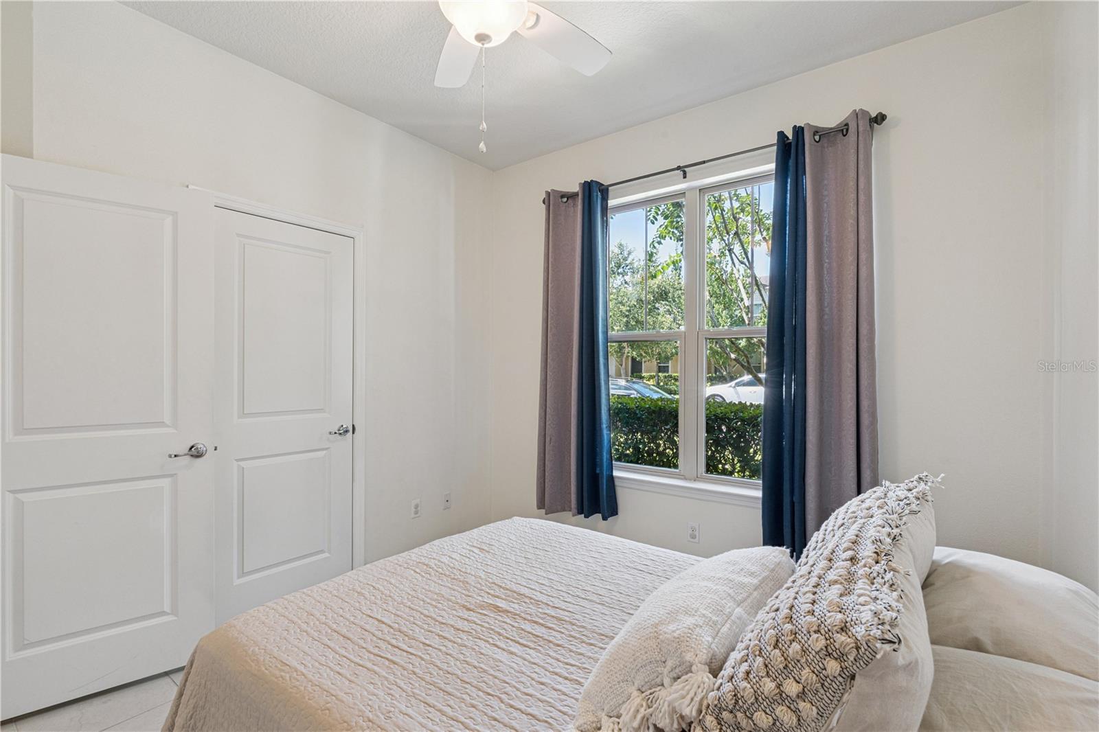 LAKESHORE AT NARCOOSSEE PH 1 - Residential