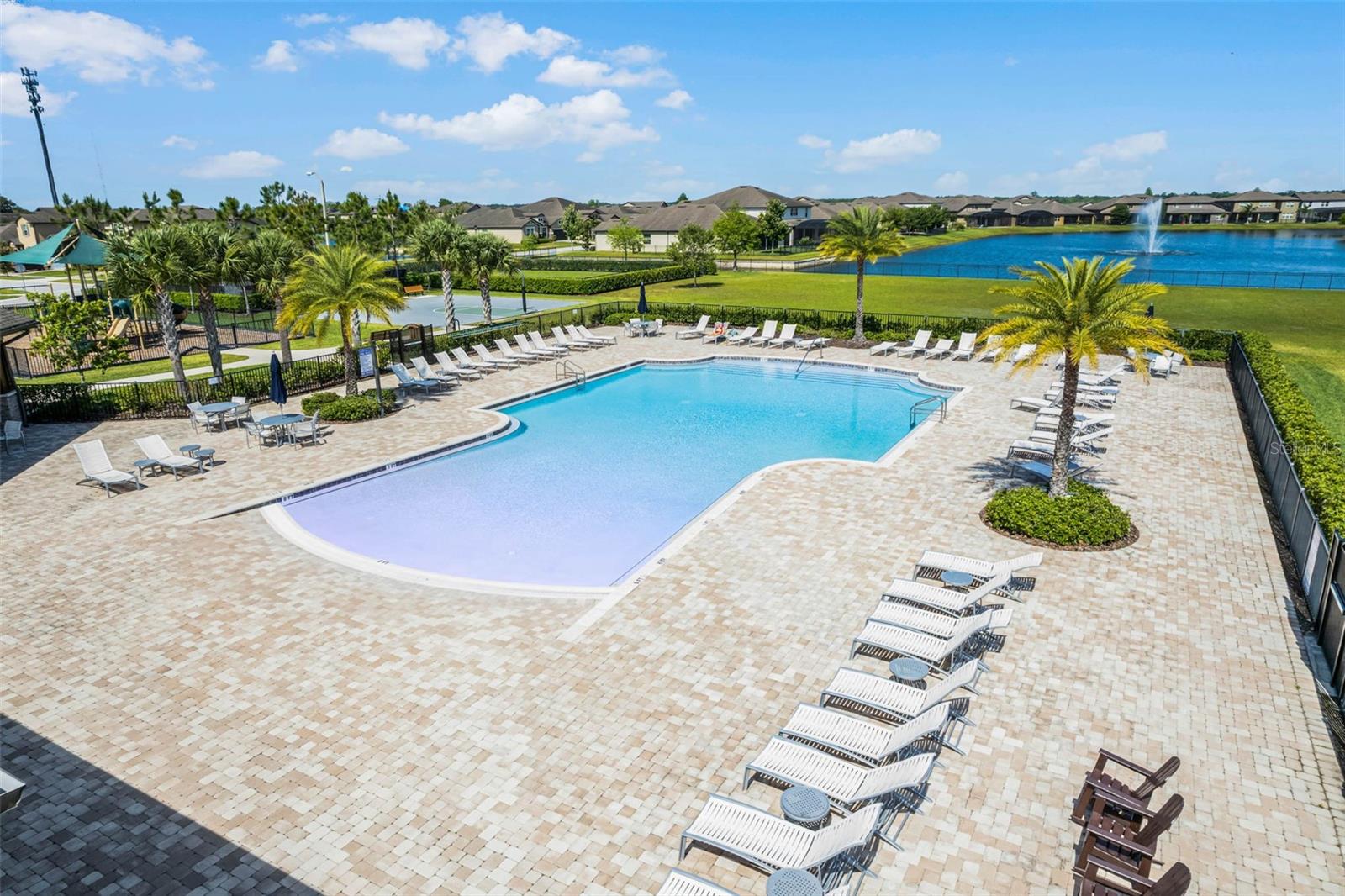 LAKESHORE AT NARCOOSSEE PH 1 - Residential